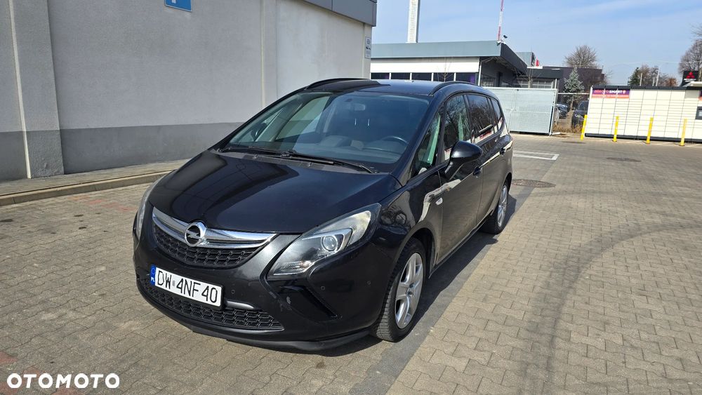 Opel Zafira - 2