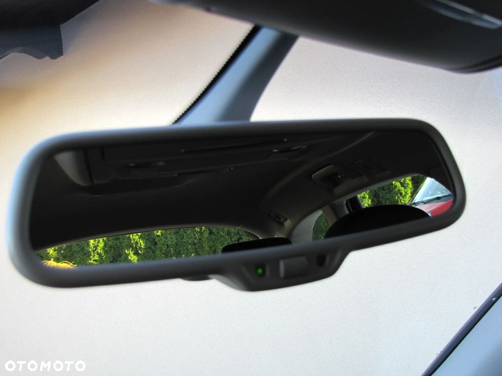 Audi A4 Avant 2.0 TDI - 24