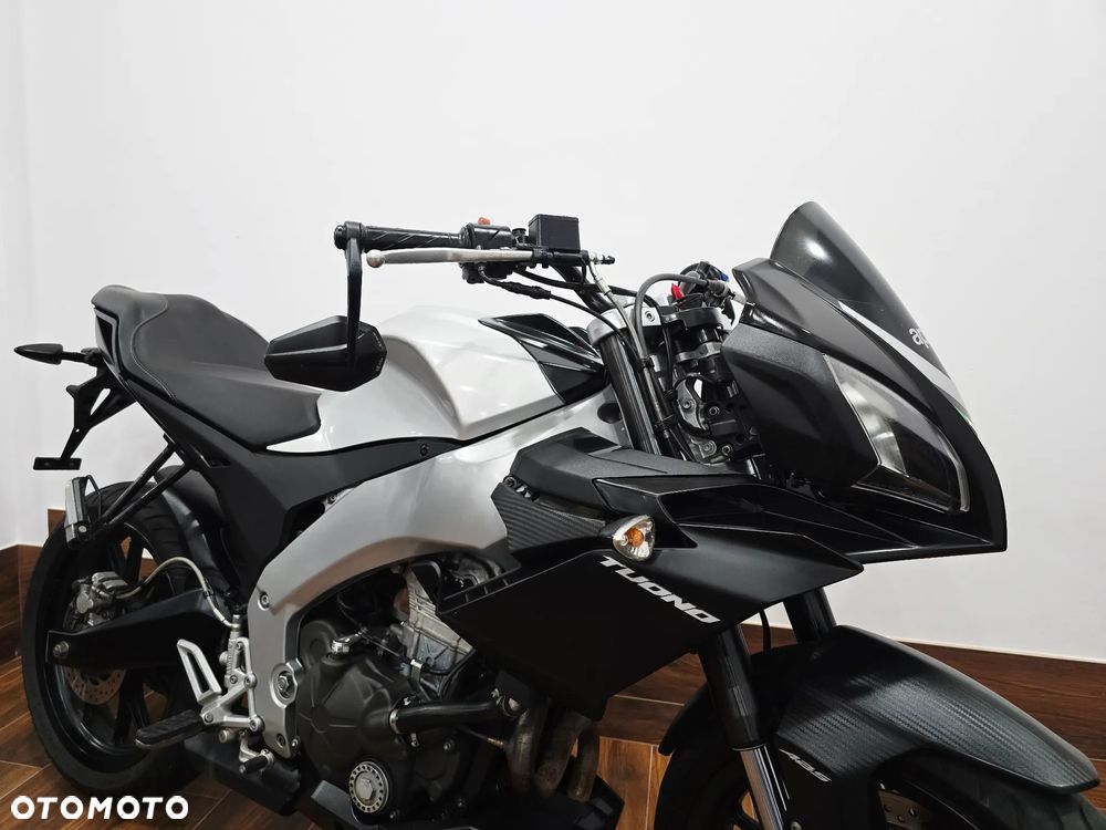 Aprilia Tuono - 4