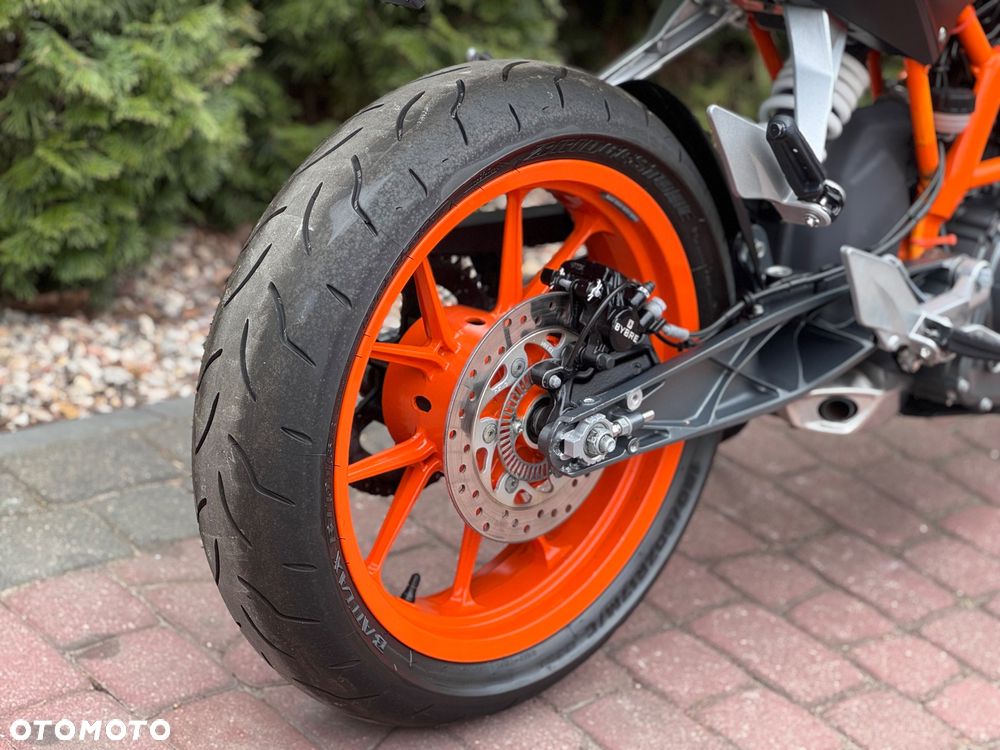 KTM Duke - 22