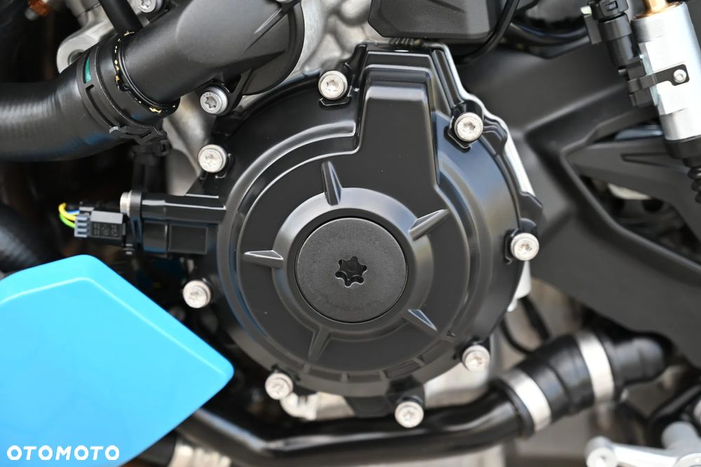 BMW S - 37