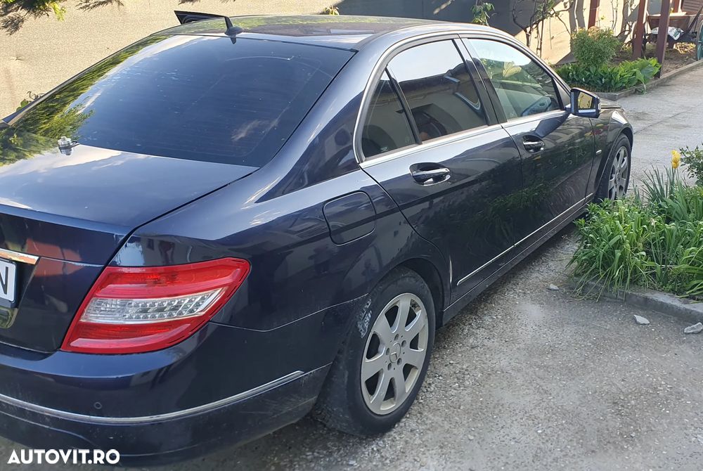 Mercedes-Benz C 250 CDI 4M BlueEFFICIENCY - 12