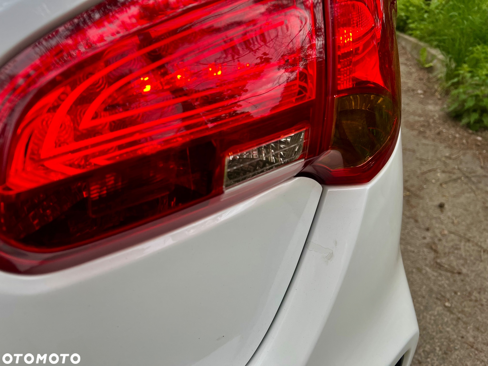 Kia Ceed Cee'd 1.6 T-GDI GT XL - 30