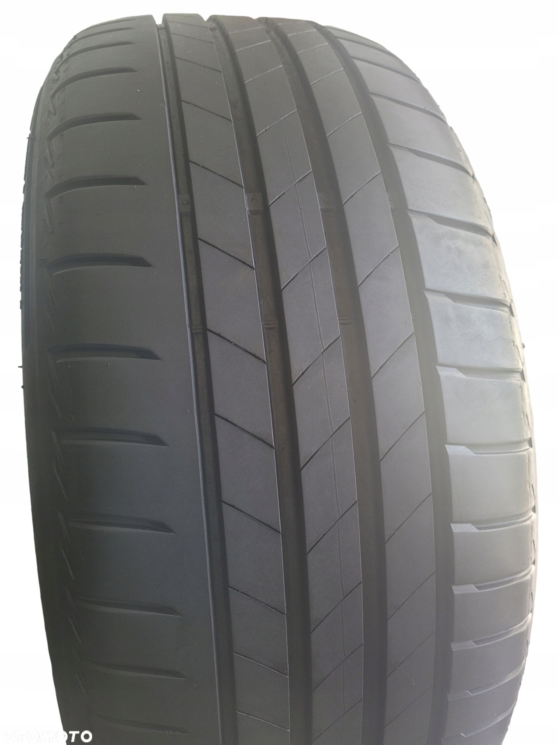 Bridgestone turanza T005 225/50 R17 94Y 2020 6.5-7 - 1