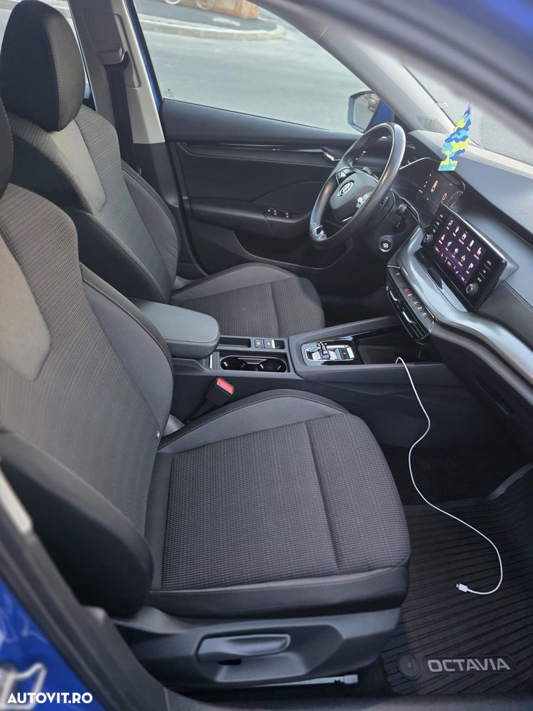 Skoda Octavia 2.0 TDI DSG Style - 19