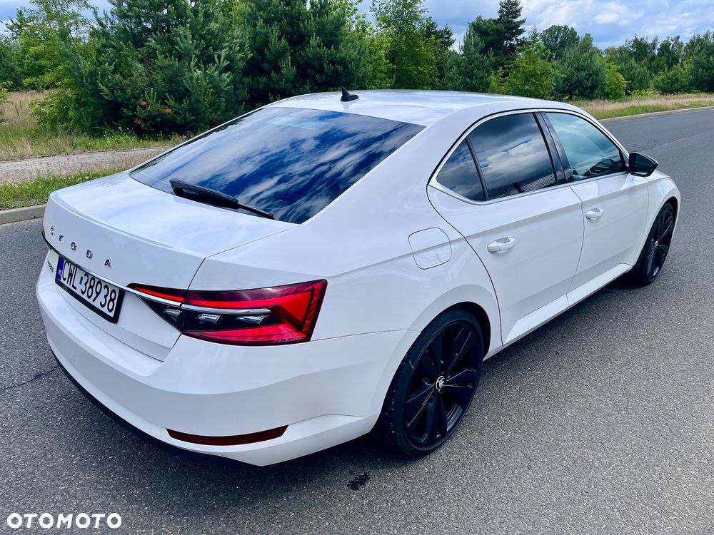 Skoda Superb 2.0 TDI Style DSG7 - 13