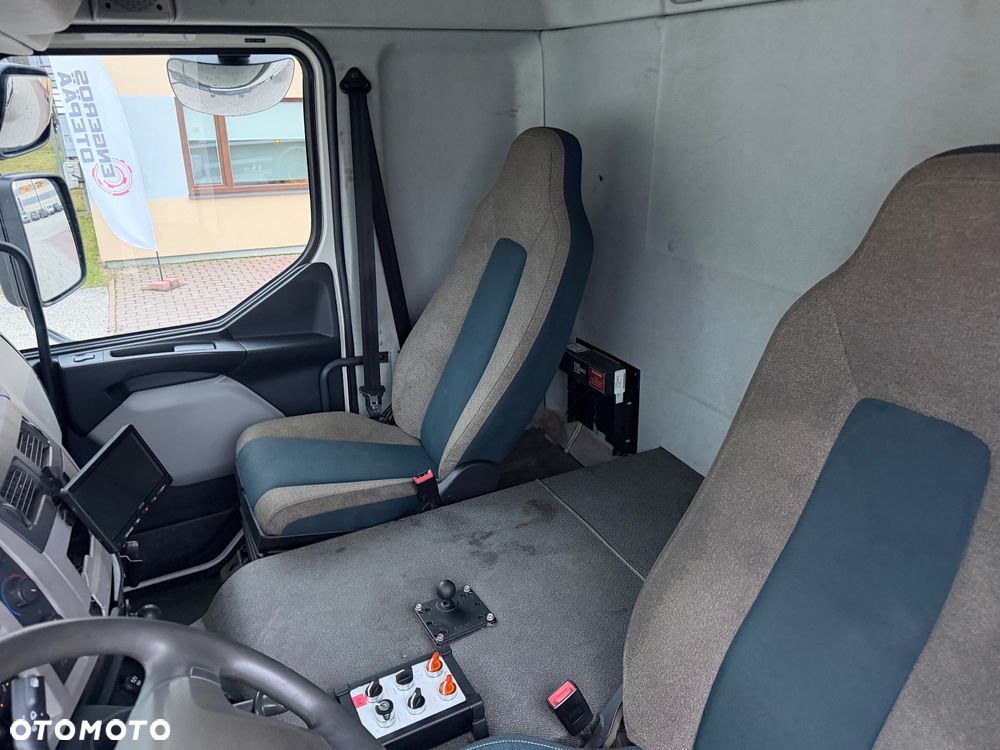 Volvo FL 280 4X4 - 20
