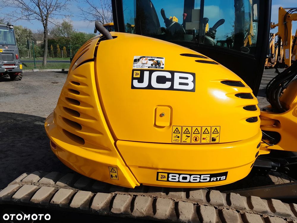 JCB 8065 RTS - 16