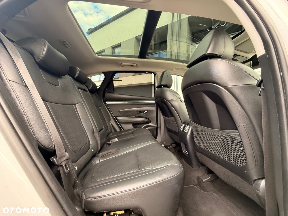 Hyundai Tucson - 24