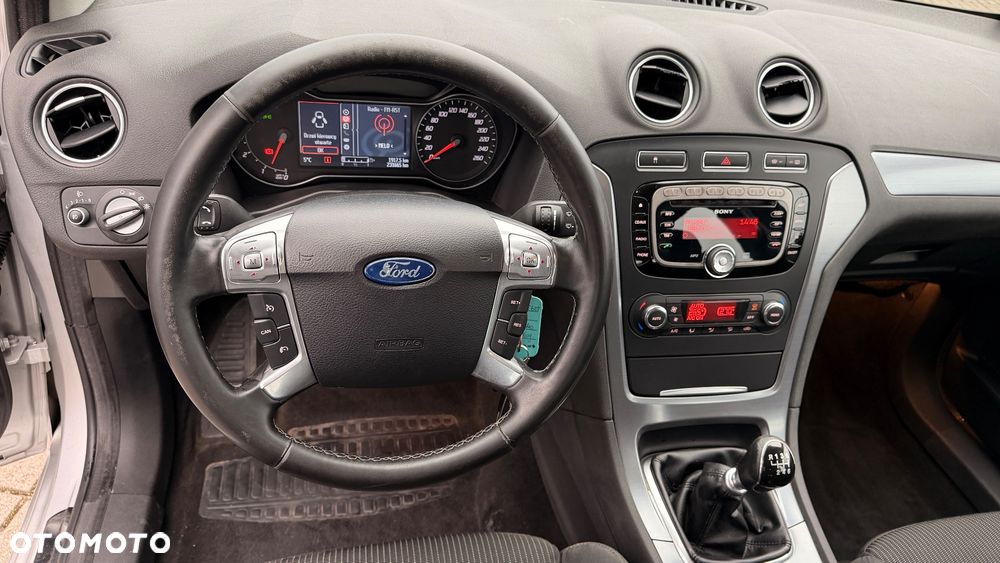 Ford Mondeo 2.0 TDCi Titanium - 13