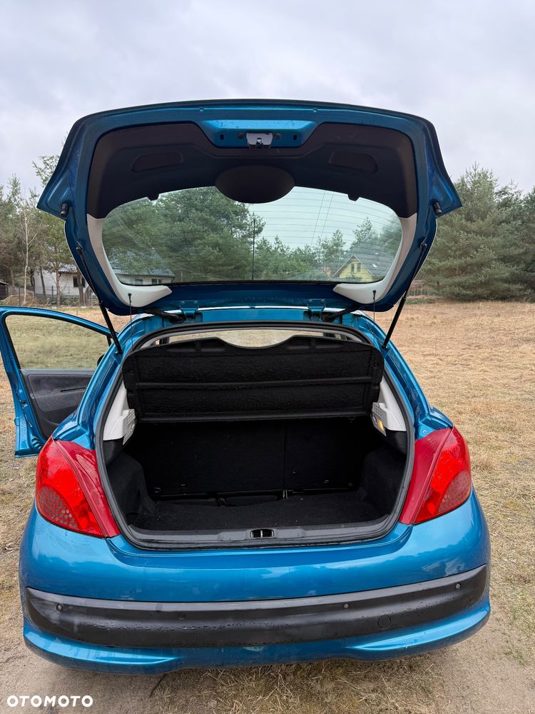 Peugeot 207 1.4 16V Presence - 5