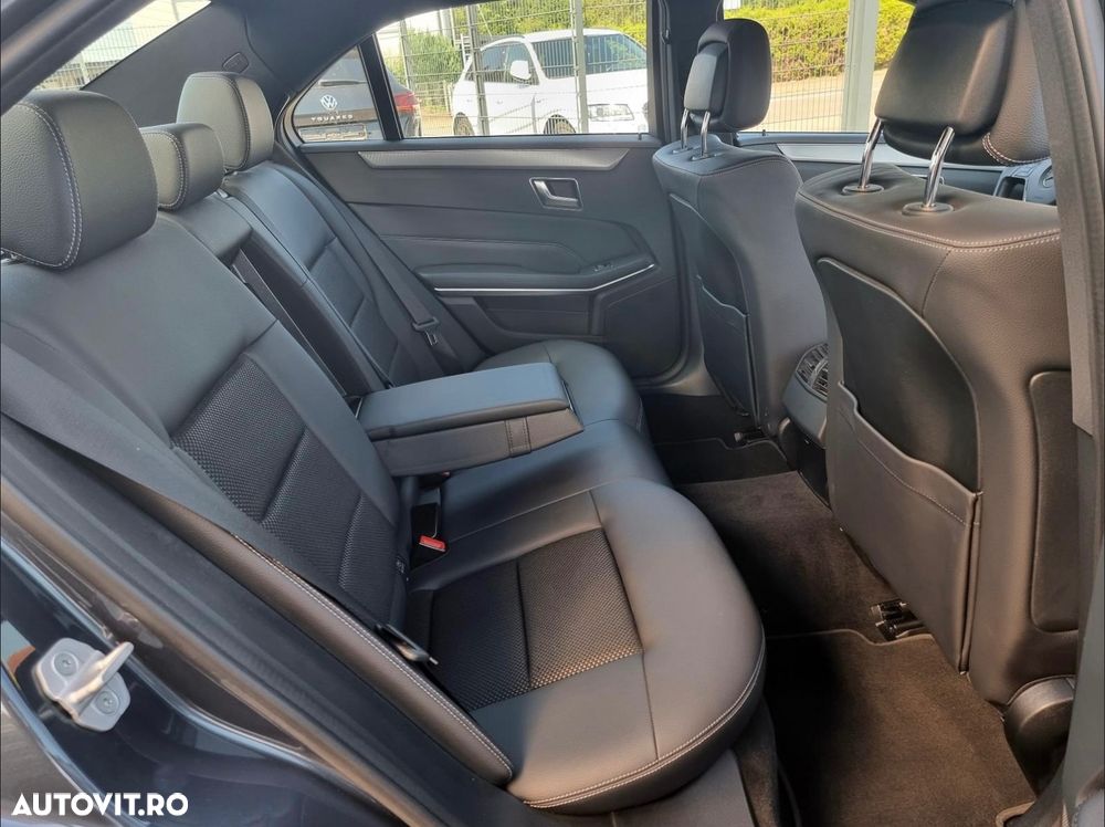 Mercedes-Benz E 200 Aut. - 13