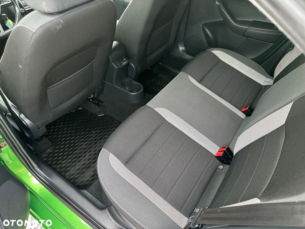 Skoda RAPID Spb 1.0 TSI Monte Carlo - 22