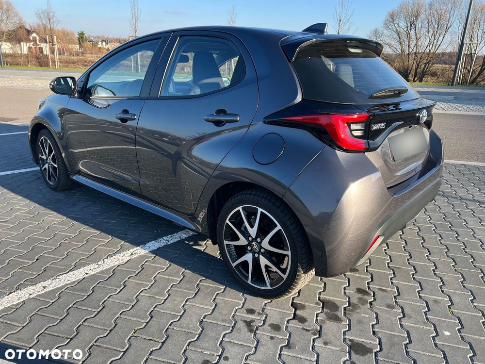 Toyota Yaris 130 1.5 VVT-i Style Plus - 4