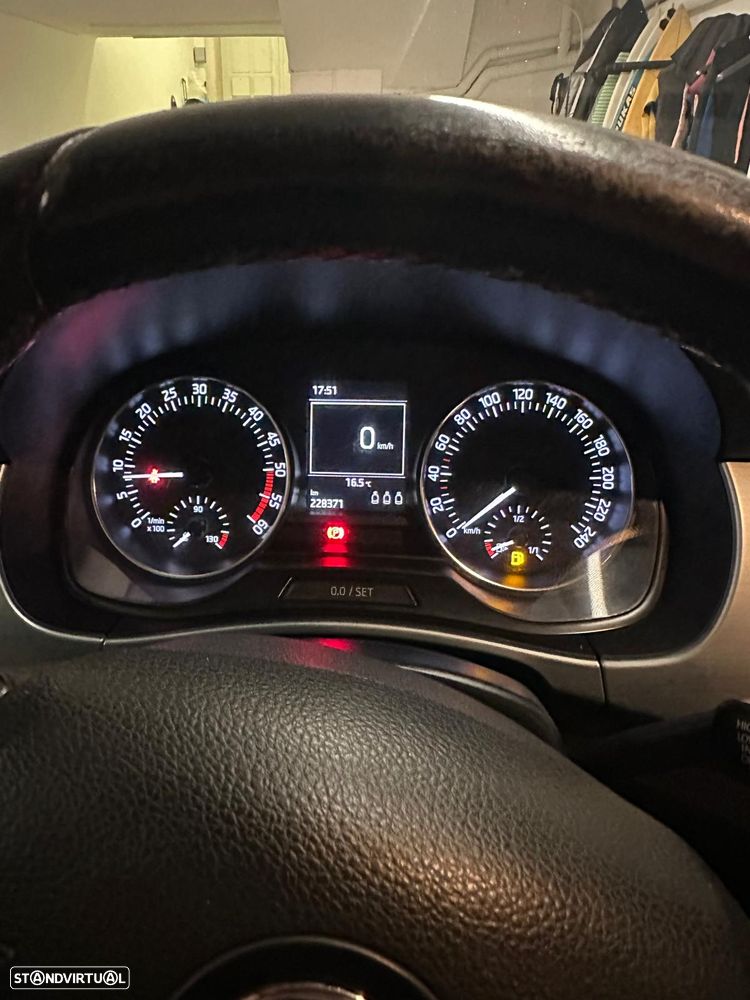 Skoda Fabia Break 1.4 TDi Active - 8