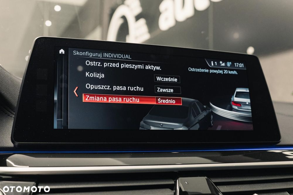 BMW Seria 5 520d xDrive Luxury Line - 23