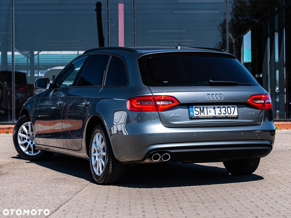 Audi A4 Avant 2.0 TDI DPF clean diesel multitronic Attraction - 20