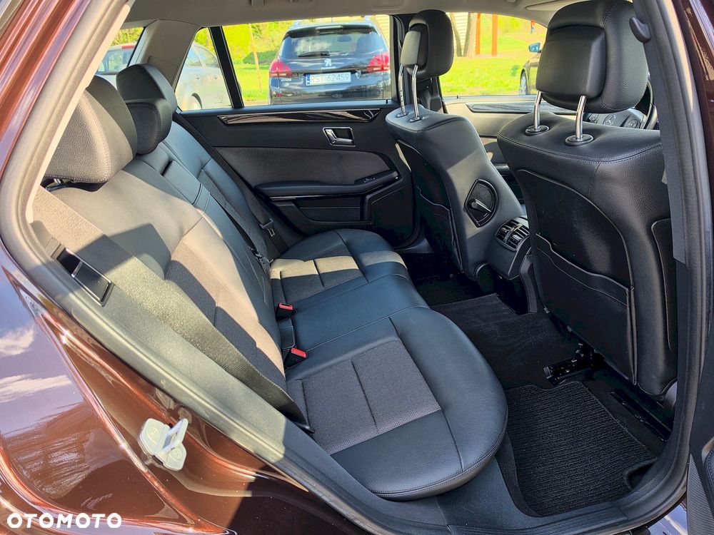 Mercedes-Benz Klasa E 250 CDI DPF BlueEFFICIENCY Avantgarde - 28