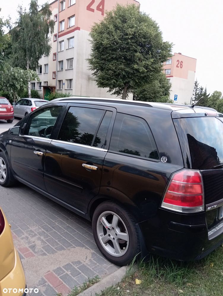 Opel Zafira 1.8 - 1