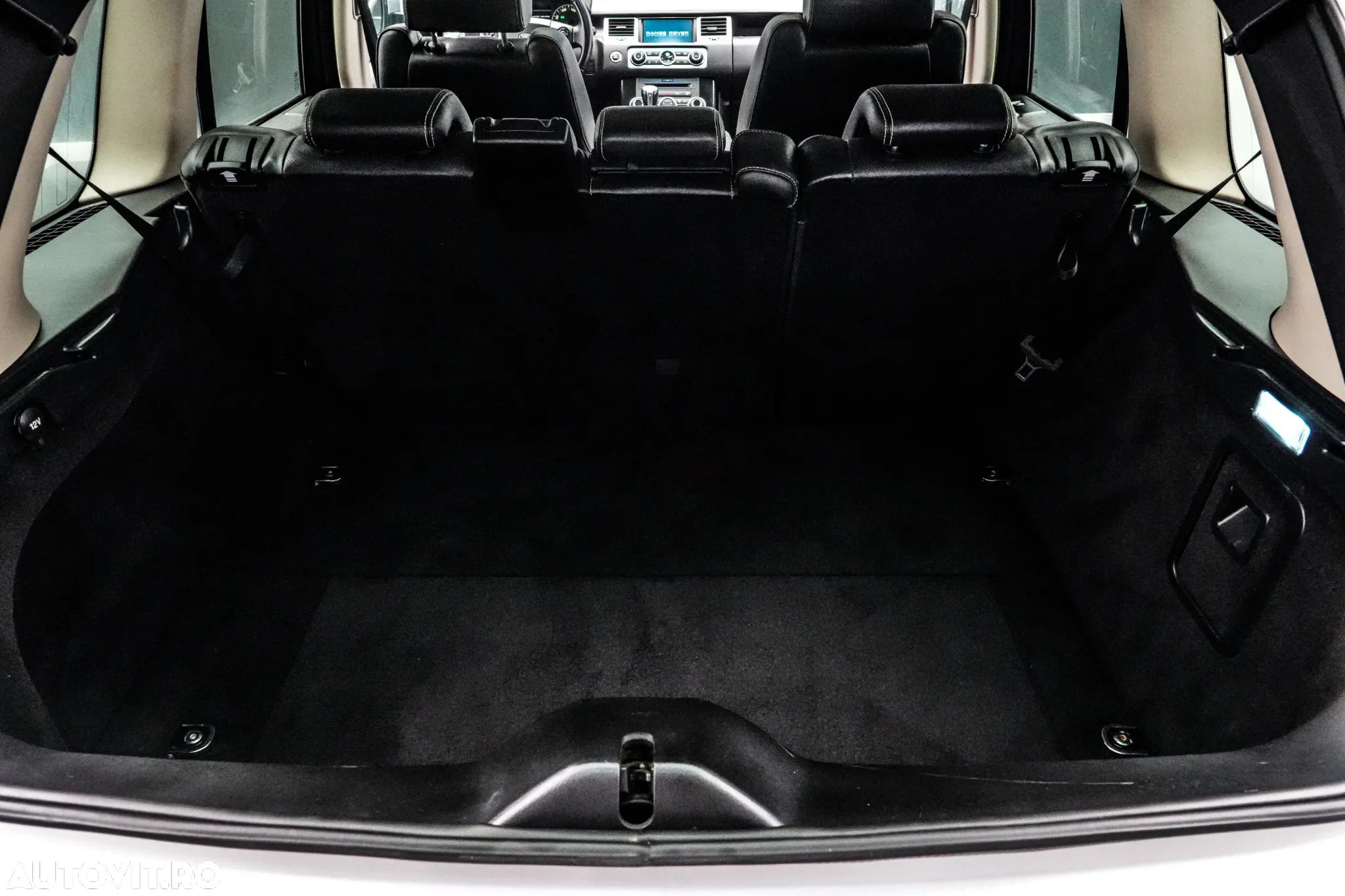 Land Rover Range Rover Sport 3.0 TDV6 - 35