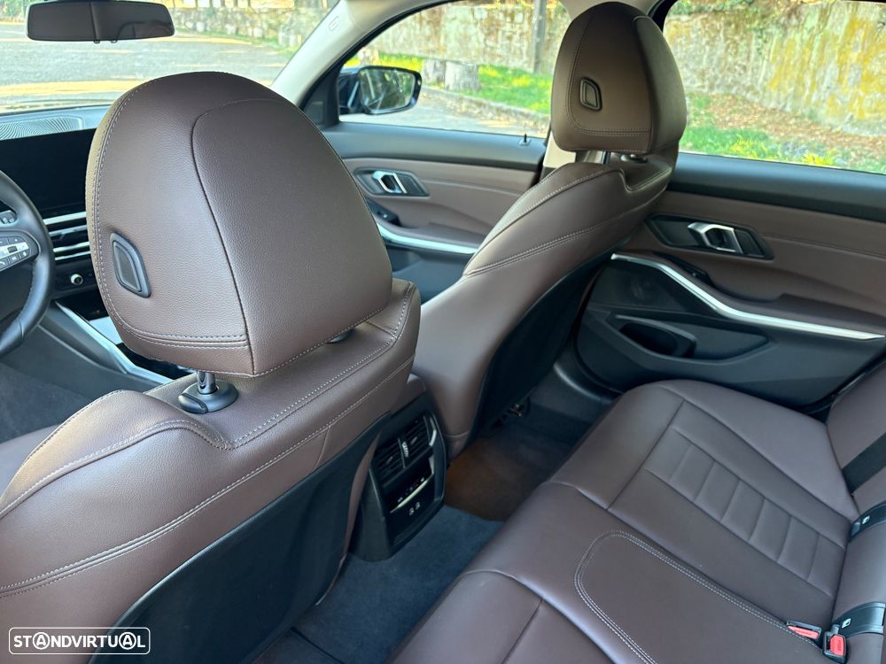 BMW 330 e Touring xDrive Aut. Sport Line - 10