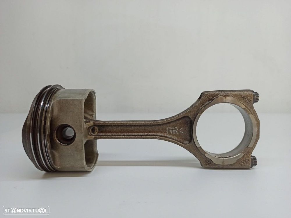 BIELA AUDI A6 BERLINA (4F2) 4.2 FSI QUATTRO (257KW) - 2
