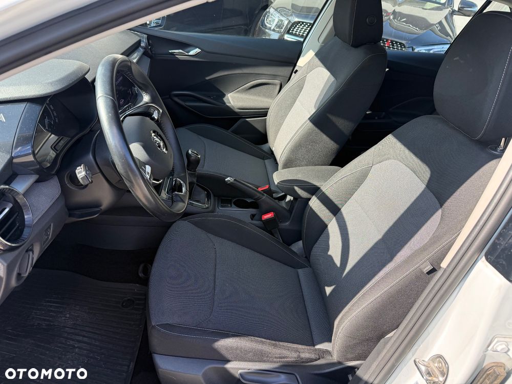 Skoda Fabia 1.0 Ambition - 14