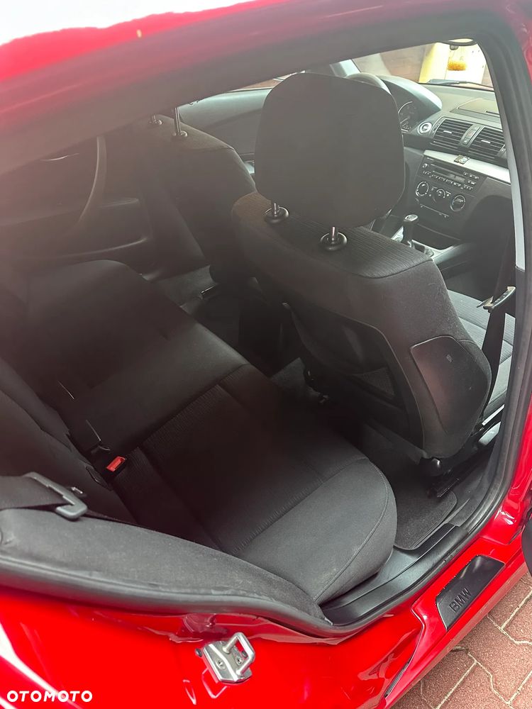BMW Seria 1 118d - 12