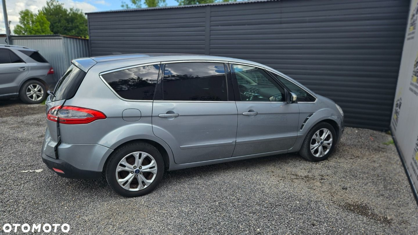 Ford S-Max - 23