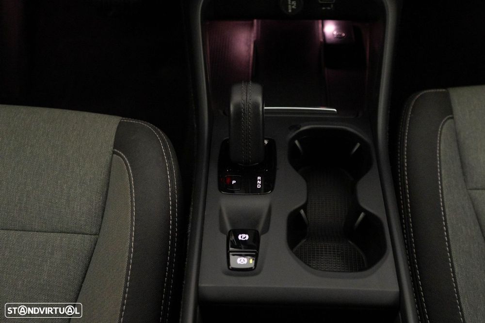 Volvo XC 40 1.5 T5 PHEV Momentum Plus - 29