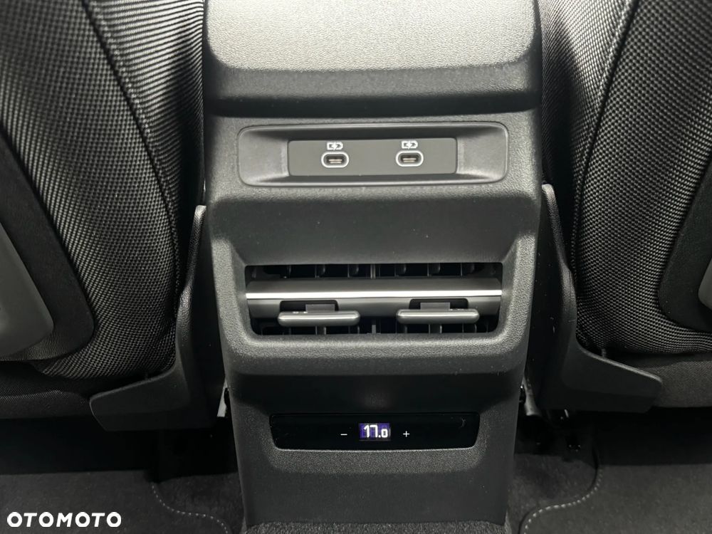 Audi Q3 TFSI mHEV 110 kW S tronic - 32