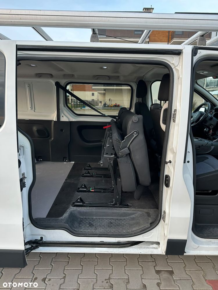Opel Vivaro - 16