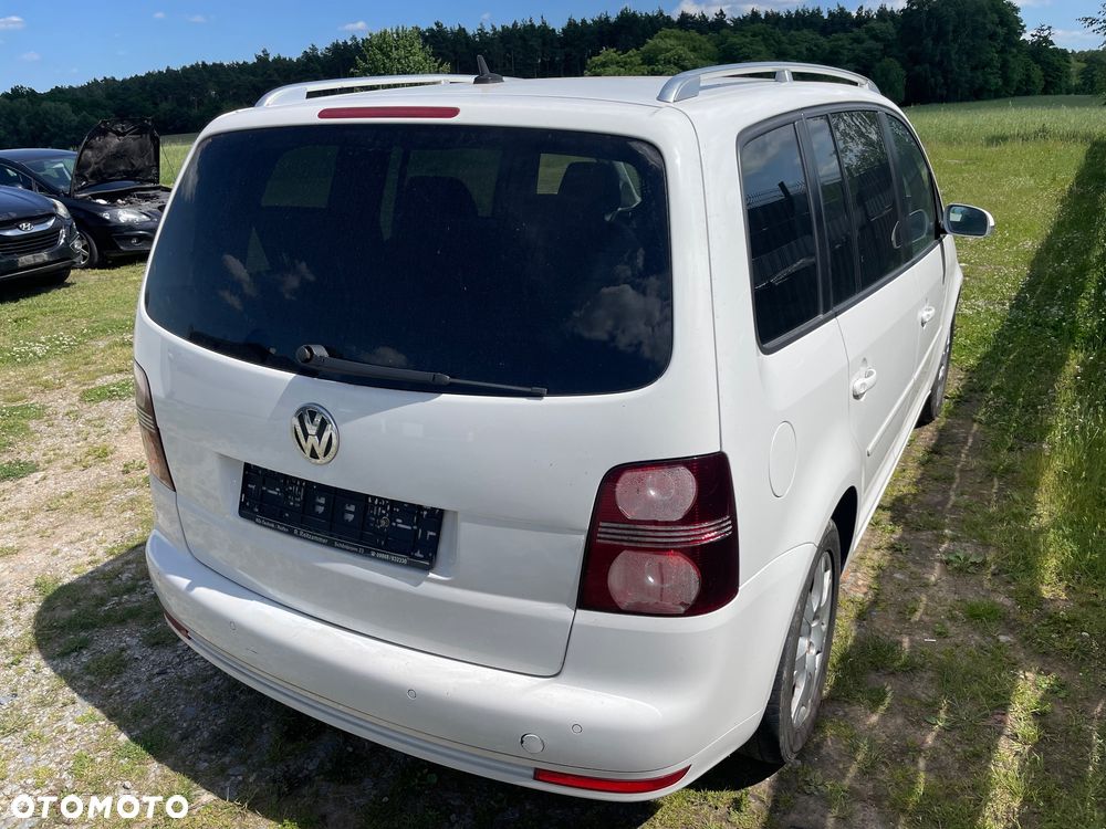 Volkswagen Touran 1.4 TSI DSG R-Line Edition - 5
