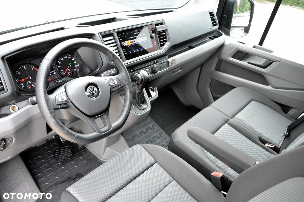 Volkswagen Crafter - 11