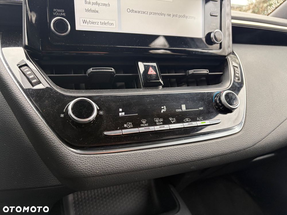 Toyota Corolla - 19