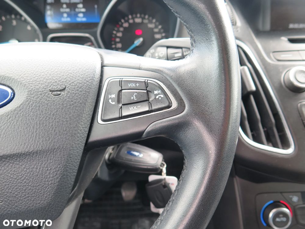 Ford Focus - 18