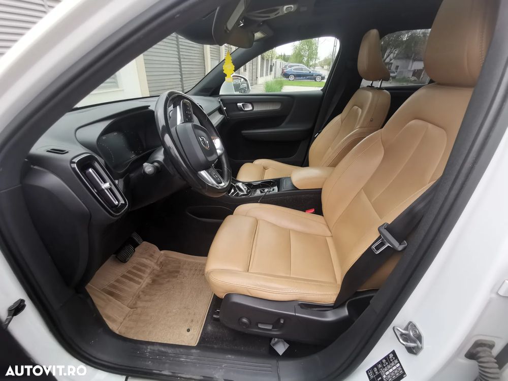 Volvo XC 40 D4 AWD Inscription - 9