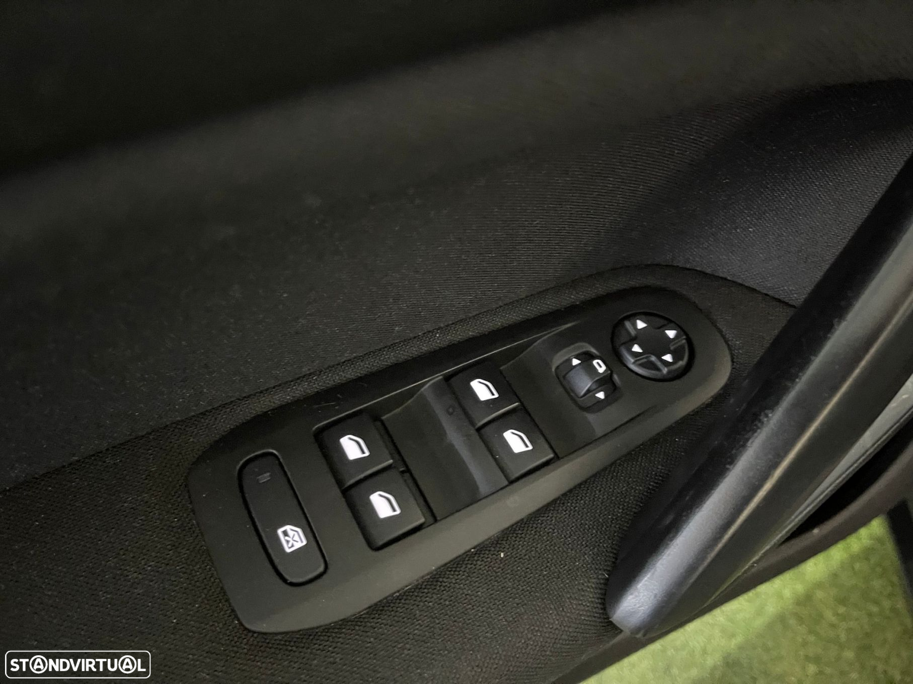 Peugeot 308 1.5 BlueHDi Style - 23
