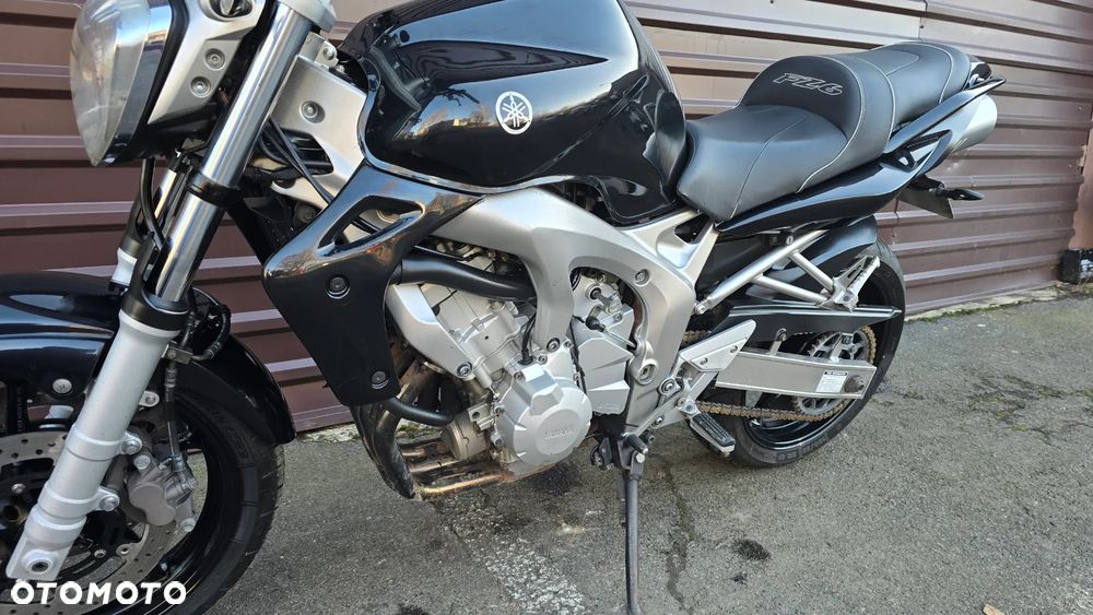 Yamaha FZ6 - 19