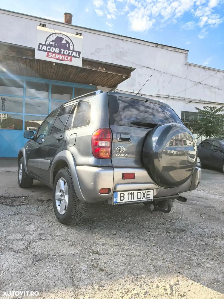 Toyota RAV4 2.0 D-4D VIP - 9