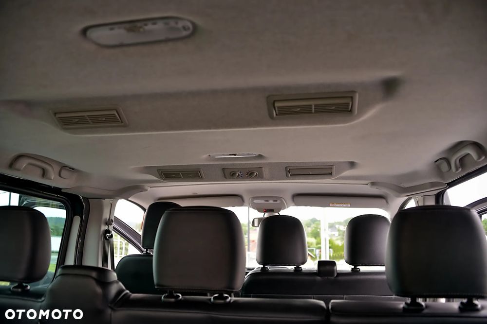 Opel Vivaro - 34