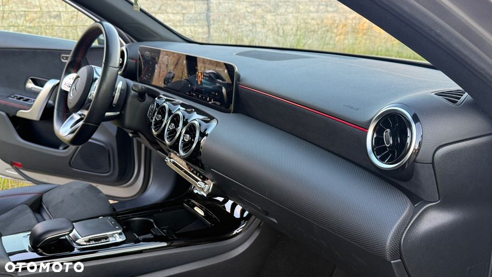 Mercedes-Benz Klasa A 180 7G-DCT AMG Line - 14