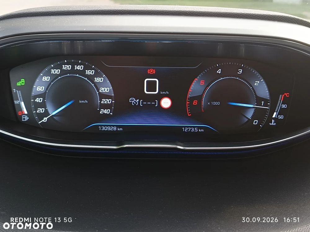 Peugeot 3008 BlueHDi 130 Stop & Start Allure - 22