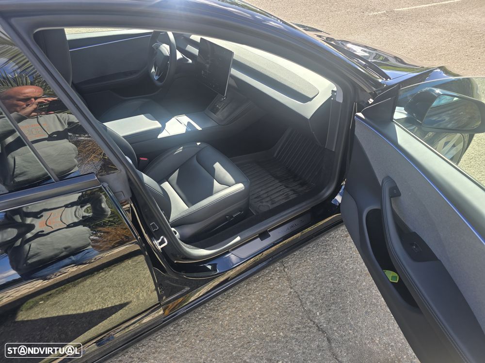 Tesla Model 3 Tração Traseira Premium - 24