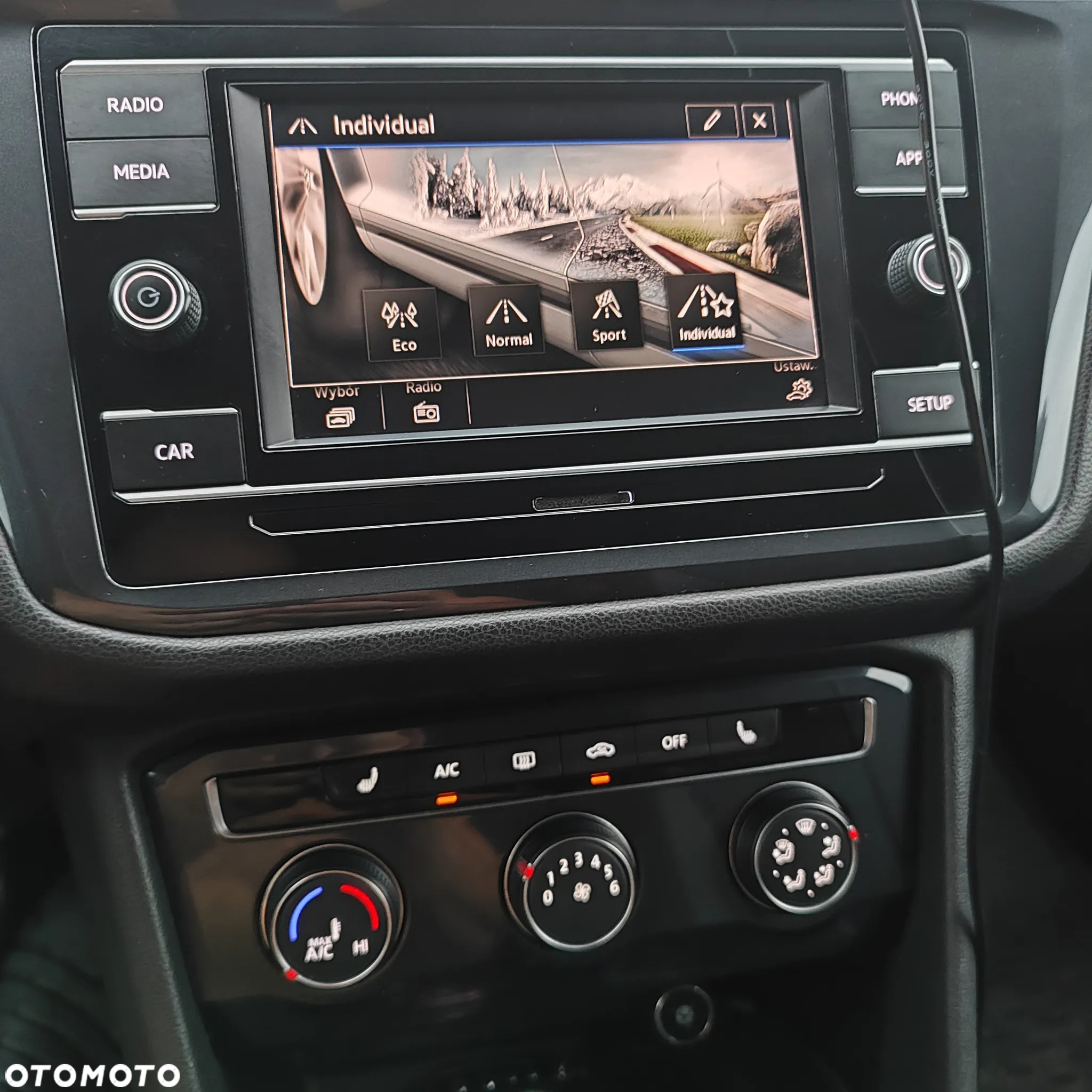 Volkswagen Tiguan 2.0 TSI 4Mot Highline DSG - 6