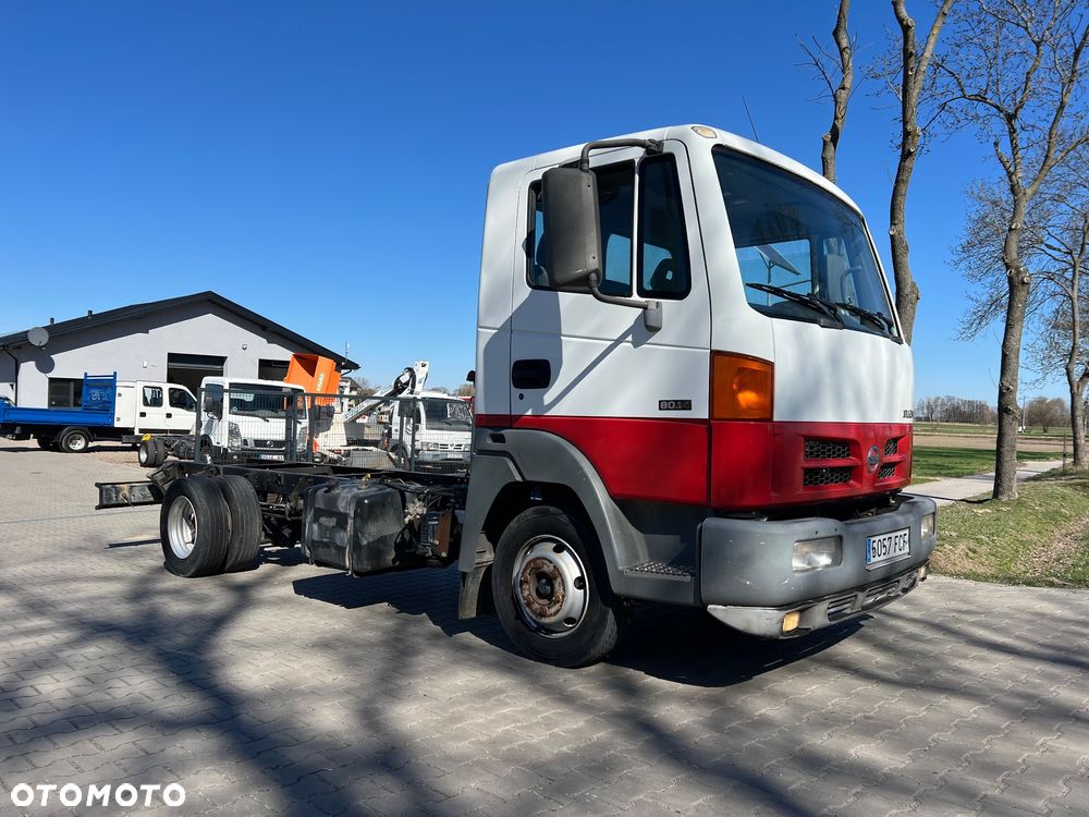 Nissan Atleon 80.140 - 8