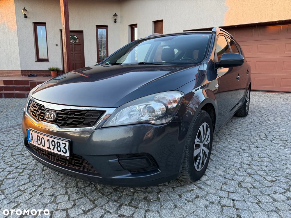 Kia Ceed 1.6 Crdi Comfort + - 3