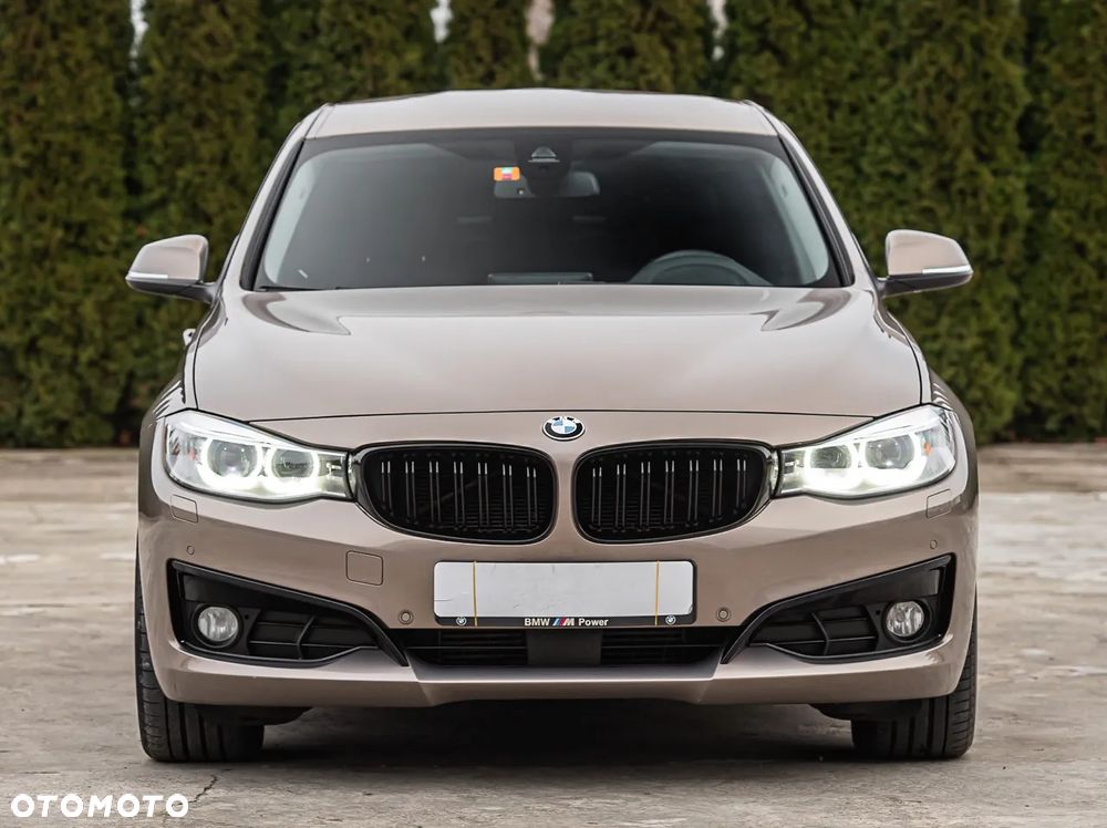 BMW 3GT 320d xDrive Sport Line - 4