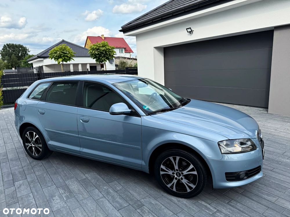 Audi A3 Sportback 1.6 Ambition - 14