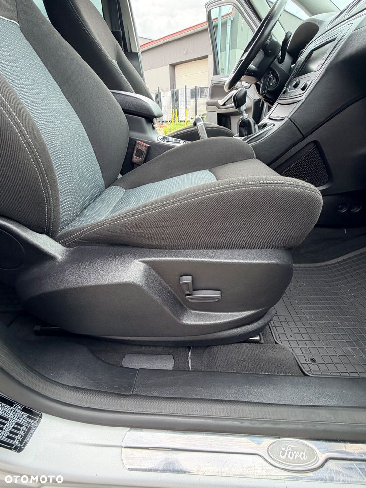Ford S-Max 1.6 T Titanium - 16